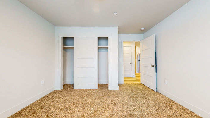 Skyview Lofts - 1 Bed 1 Bath